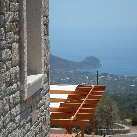 Hotel Tsira
